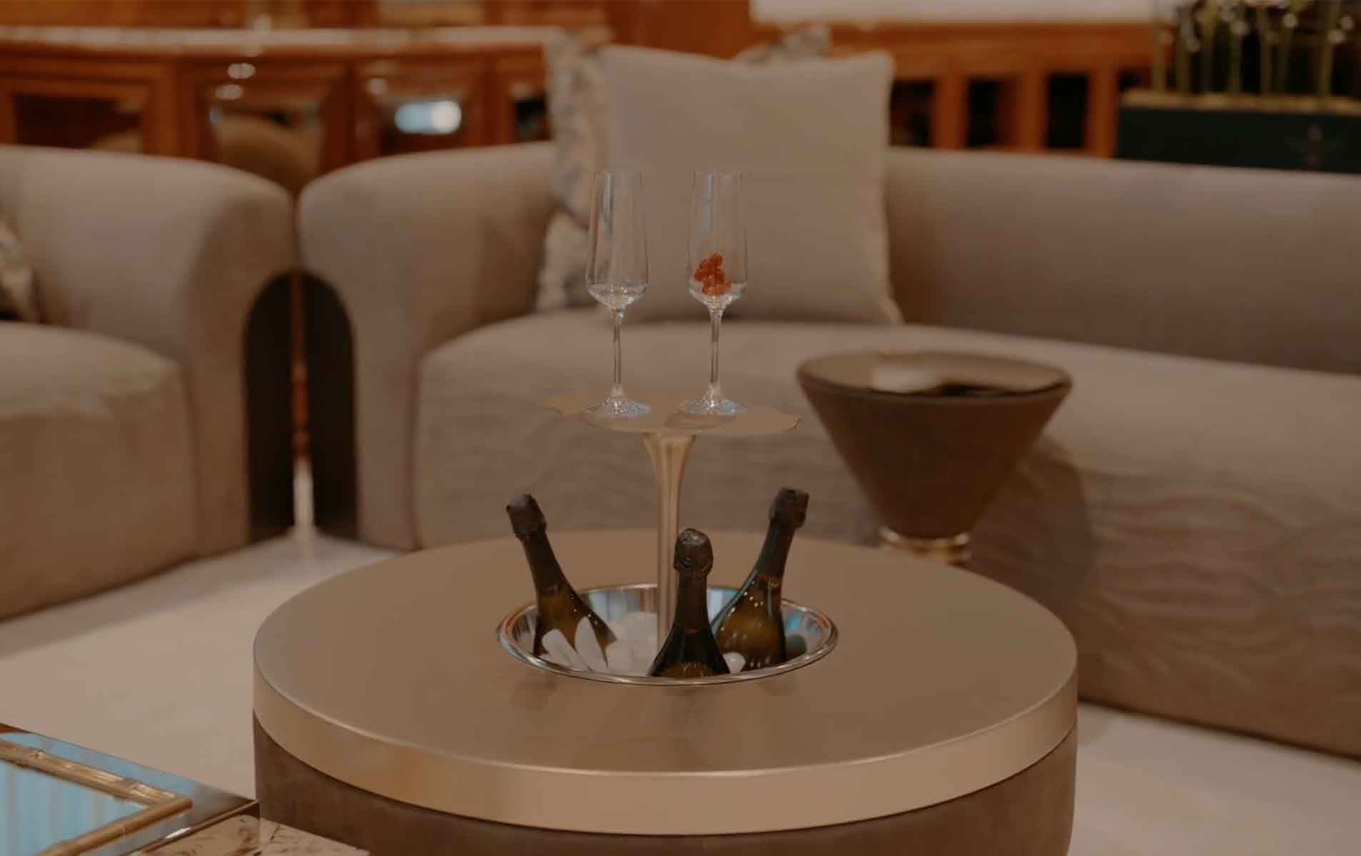 LONGHI YACHT INTERIOR LIVING TABLE BOTTLE